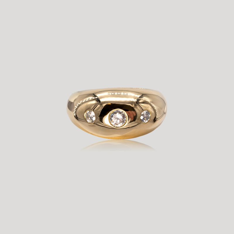 AUX BIJOUX ANCIENS BIJOUTERIE BOUCHET Bague jonc anglais trois diamants
