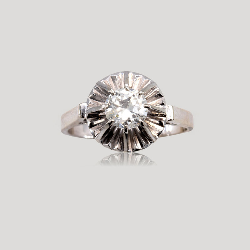 31200197-solitaire-taille-ancienne-or-blanc