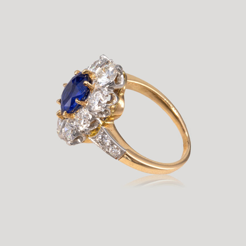 32300173-bague-pompadour-saphir