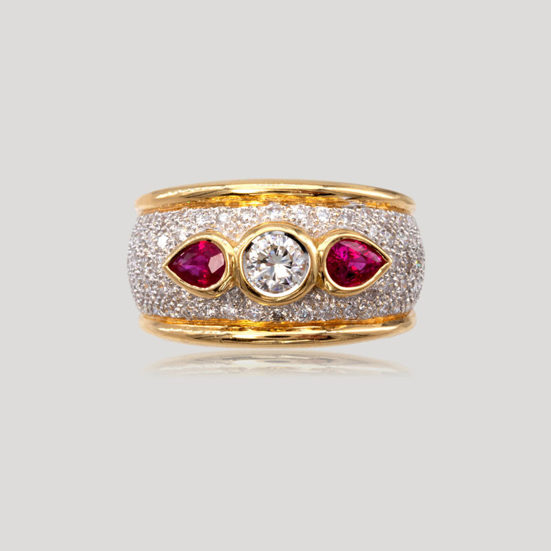 32500066-bague-pavage-diamants-et-rubis-poires