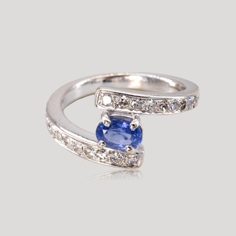 32700559-bague-saphir-rangs-diamants