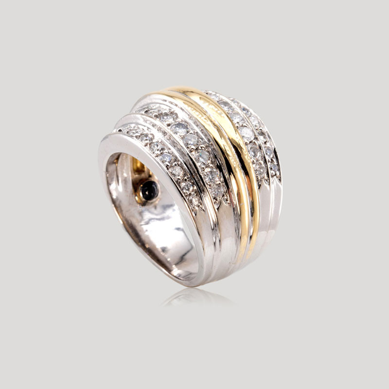 32700573-bague-or-jaune-et-blanc-diamants