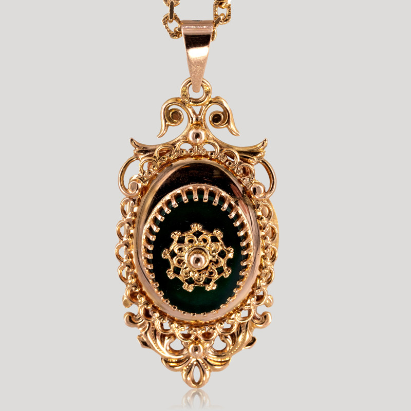 35100080-chaine-et-cassolette