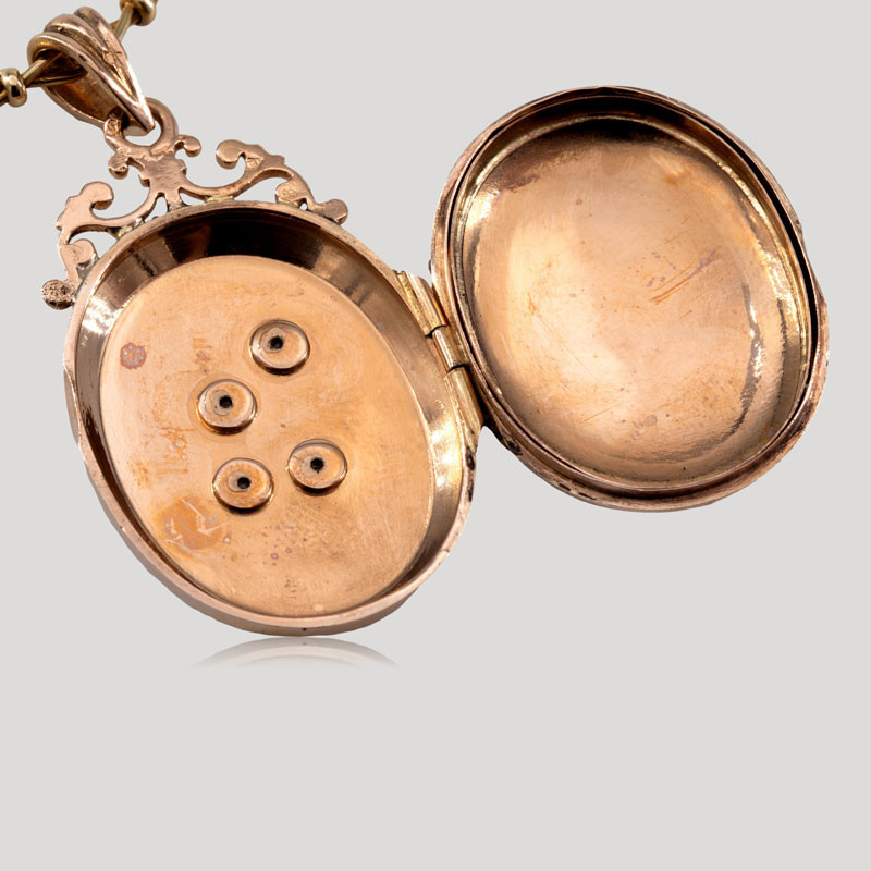 35300512-cassolette-en-pendentif