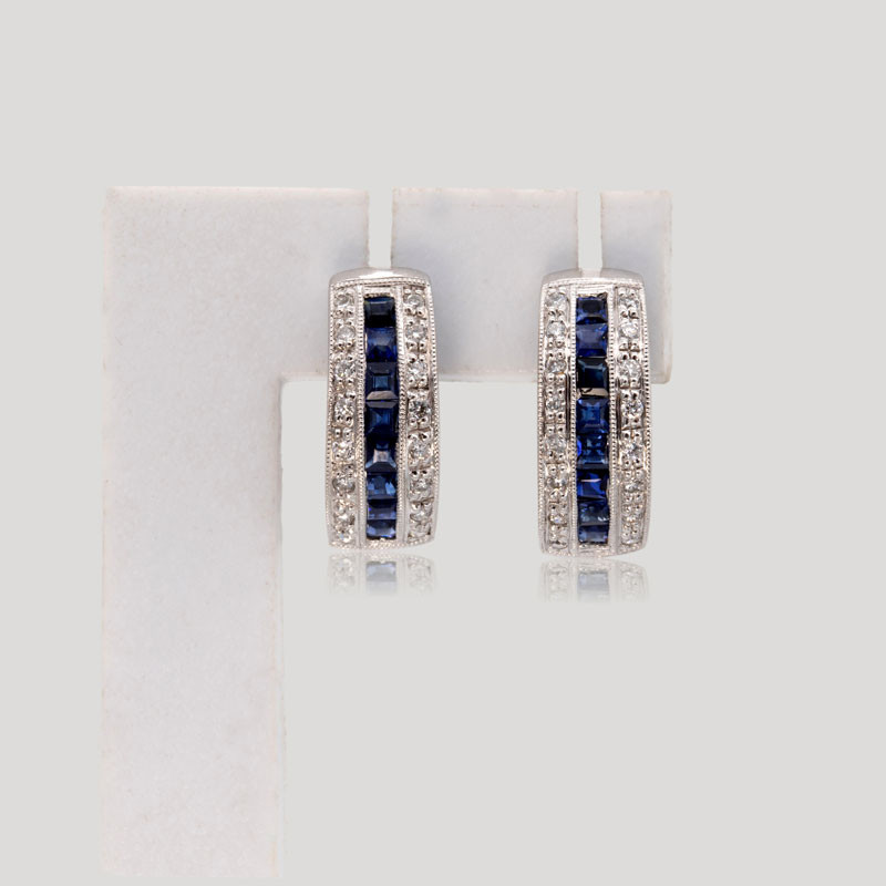 38000156-mini-creoles-saphirs-calibres-diamants