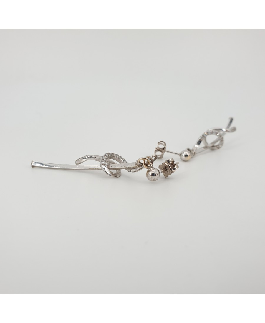 382-00029-boucles-d-oreilles-or-et-diamants-2