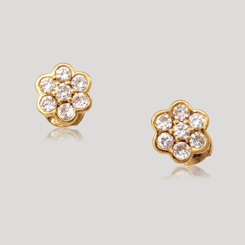 38200200-boucles-d-039-oreilles-puces-fleurs-diamants-or-jaune