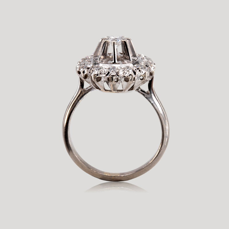 bague-de-fiancailles-or-blanc-diamants-img-0813