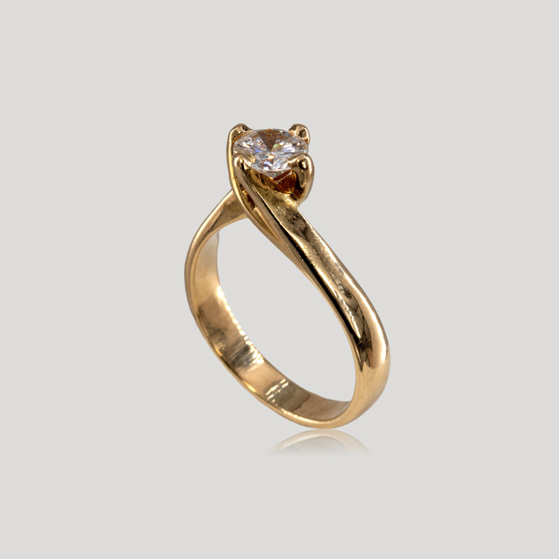 bague-de-fiancailles-solitaire-img-4481
