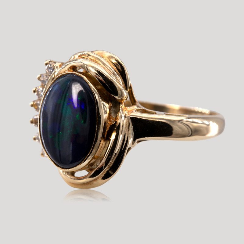 bague-opale-noire-ovale-vintage