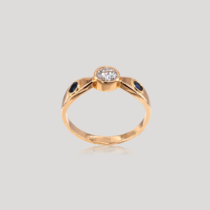 bague-or-jaune-saphirs-et-diamant-sertis-clos-img-1957