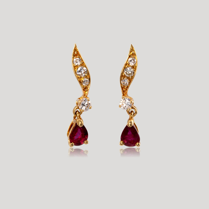 boucles-d-oreilles-rubis-diamants-img-3543