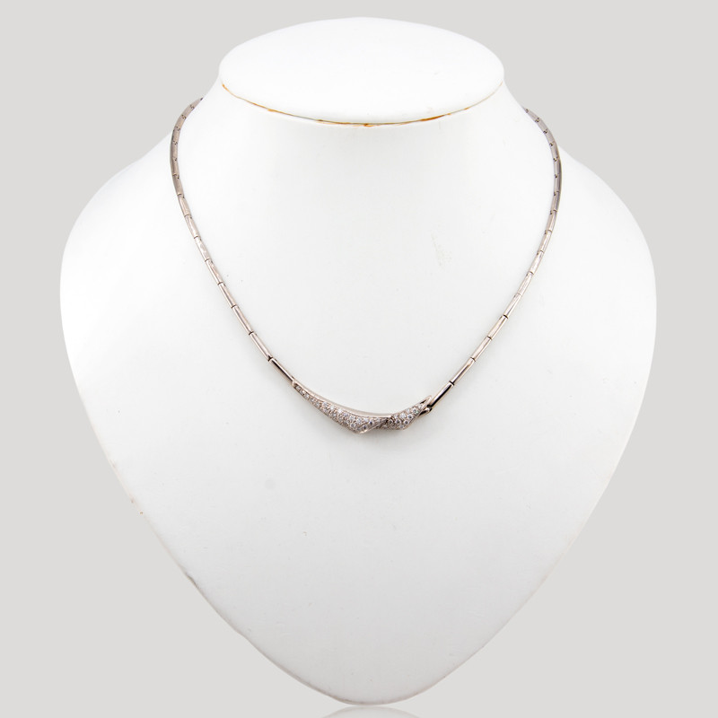 collier-maille-batons-diamants