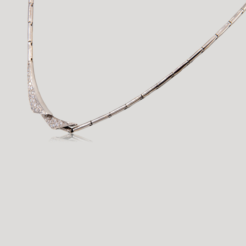 collier-or-blanc-diamants