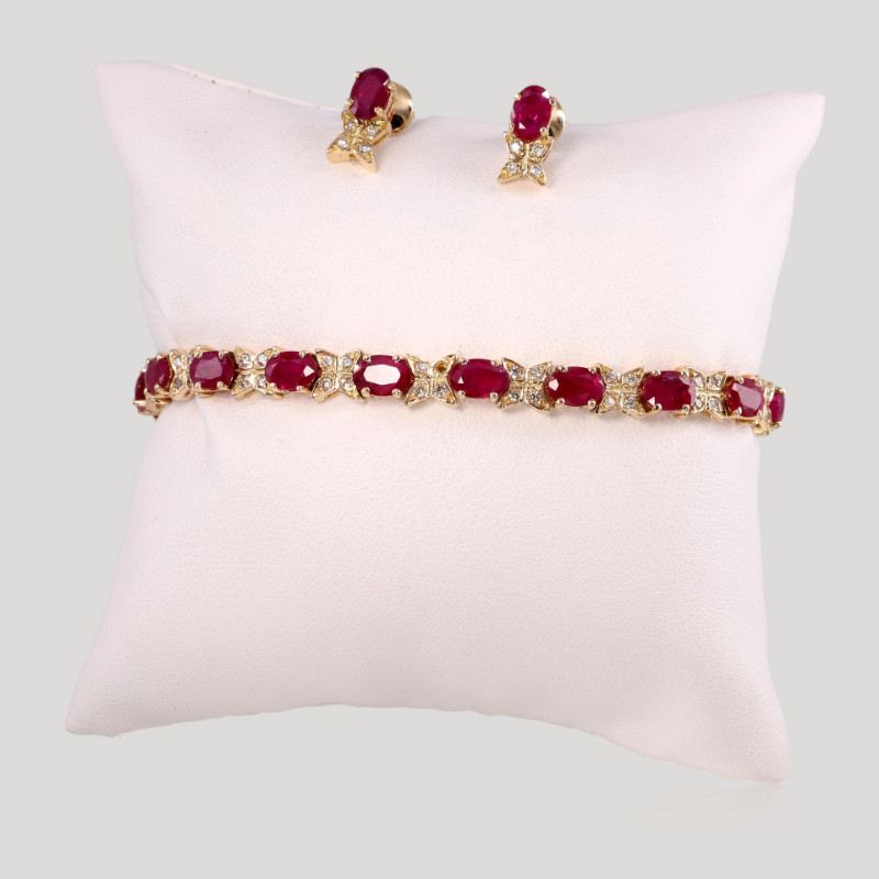 parure-bracelet-et-boucles-d-oreilles-rubis-diamants-img-9226