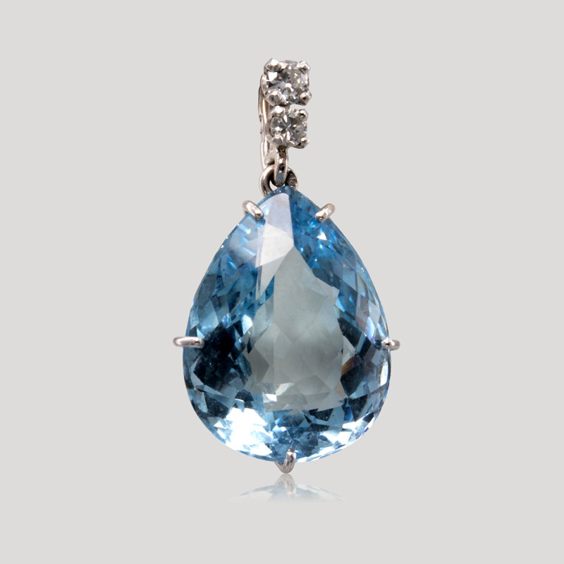 pendentif-aigue-marine-diamants-img-0400