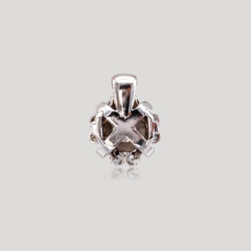 pendentif-diamants-or-blanc-img-1447